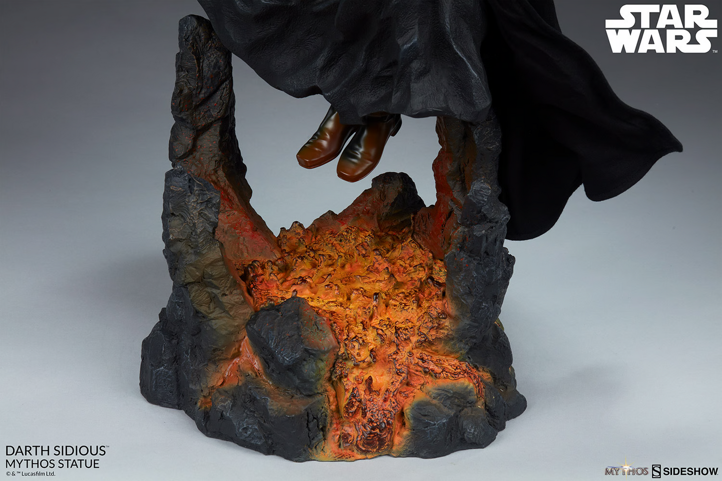 Sideshow Mythos Sidious Statue